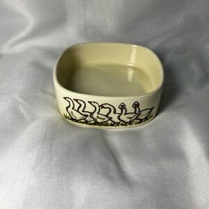 Pfaltzgraff A Country Summer 4x4 Trinket Dish Goose Duck Bobbi Becker 1st Ed